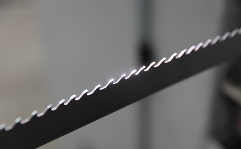 西青双金属带锯条产生切削噪音的原因具体有哪些？